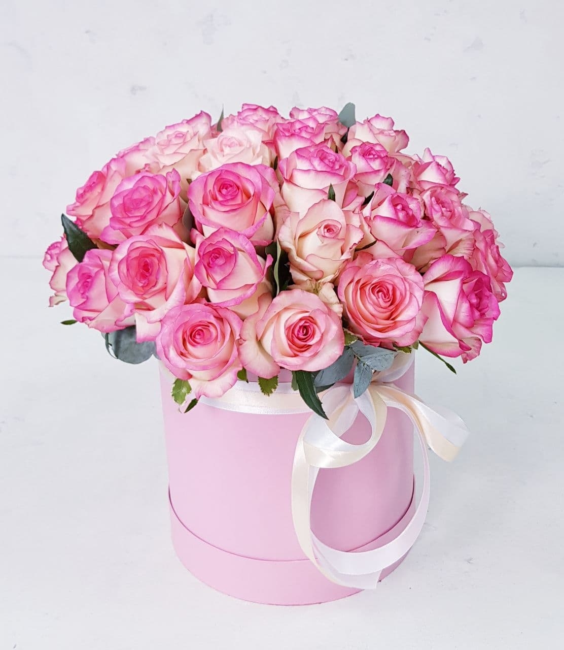 

Букет роз 45 шт Sfloristic "Джумилия" , 30 см , в коробке