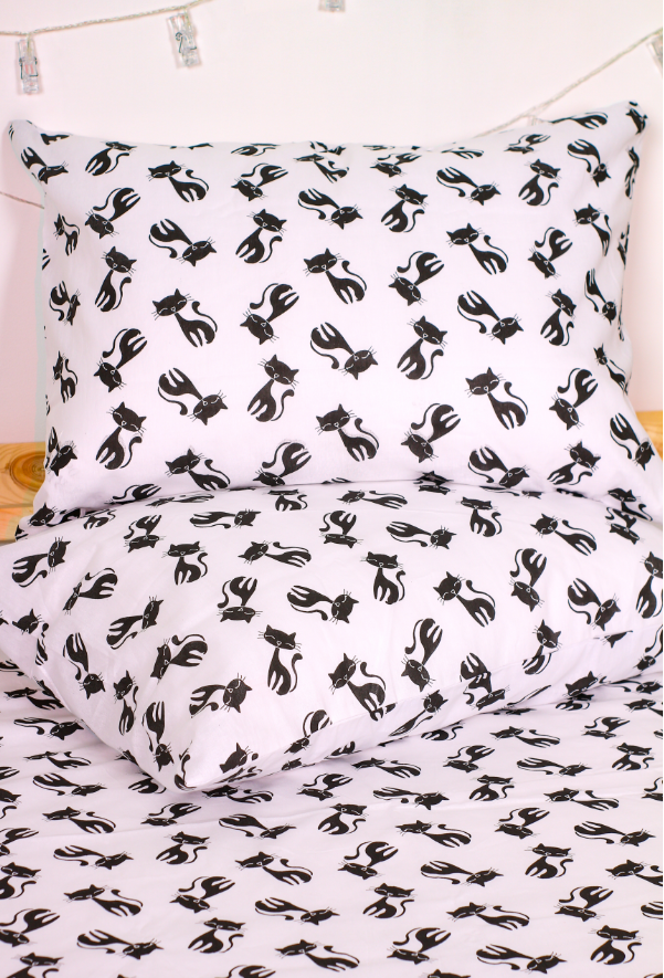 Наволочка бязь КотБаюн 82187101 Кошки черные 50х70 2шт молния