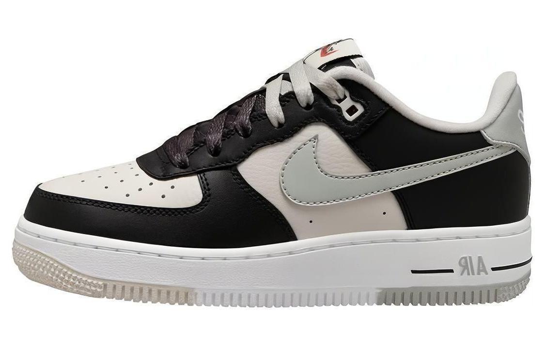 

Кеды унисекс Nike Air Force 1 черные 40 EU, Черный, Air Force 1