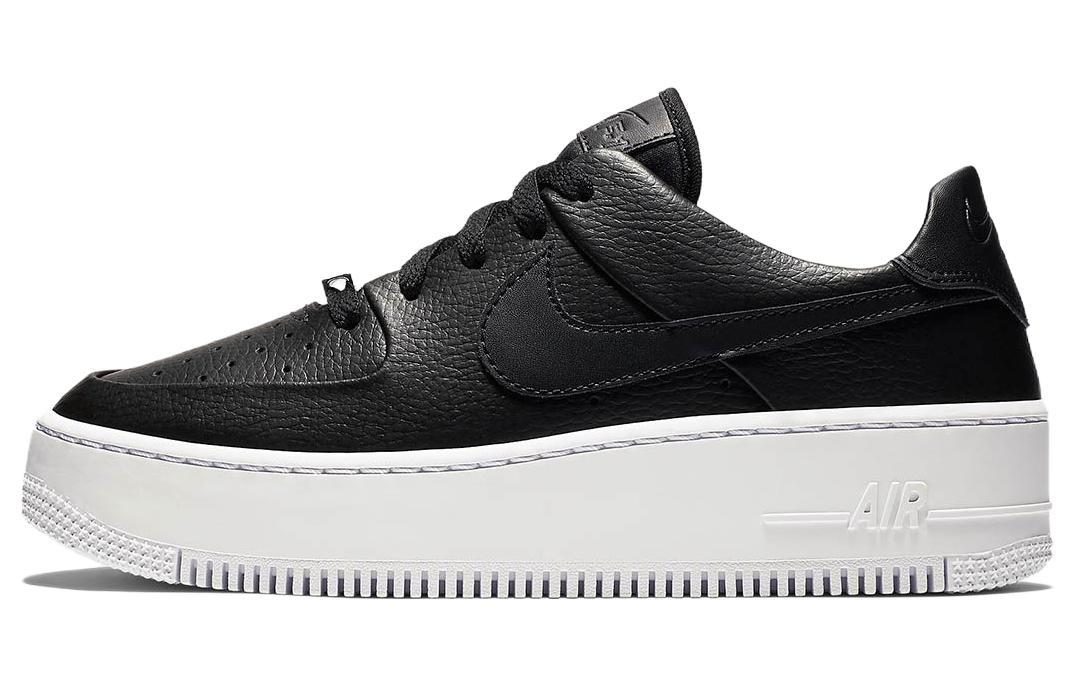 

Кеды унисекс Nike Air Force 1 Low Sage Low Triple Black White (W) черные 39 EU, Черный, Air Force 1 Low Sage Low Triple Black White (W)