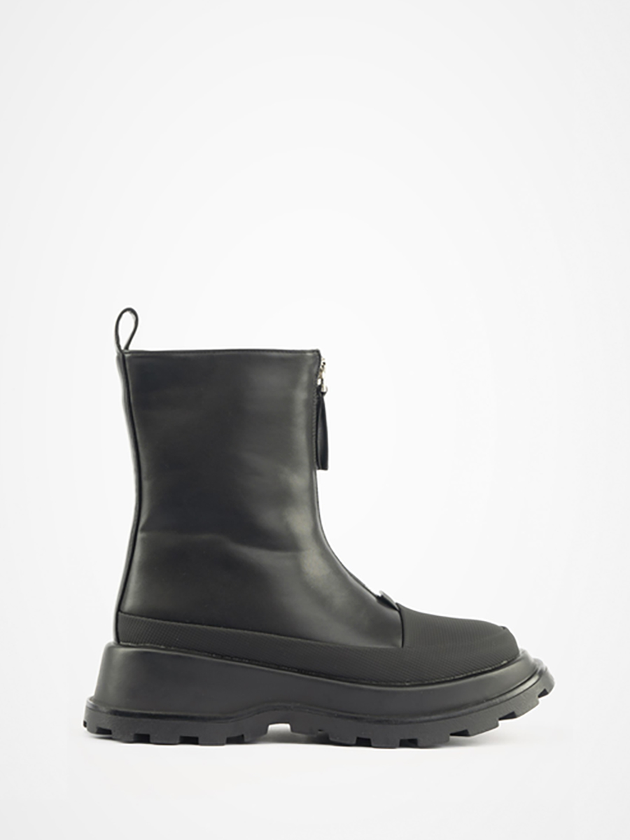 

Полусапоги женские Ennergiia G545 черные 40 RU, G545