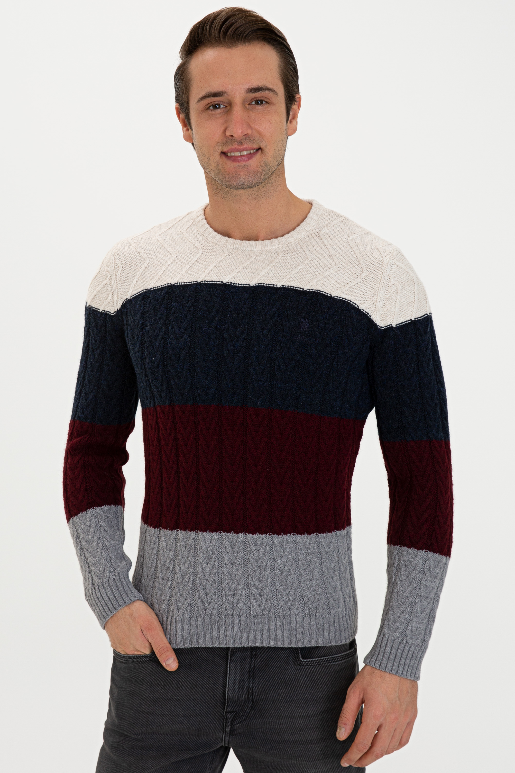 

Джемпер мужской U.S. POLO Assn. G081SZ0TK0NIKO бордовый XS, G081SZ0TK0NIKO