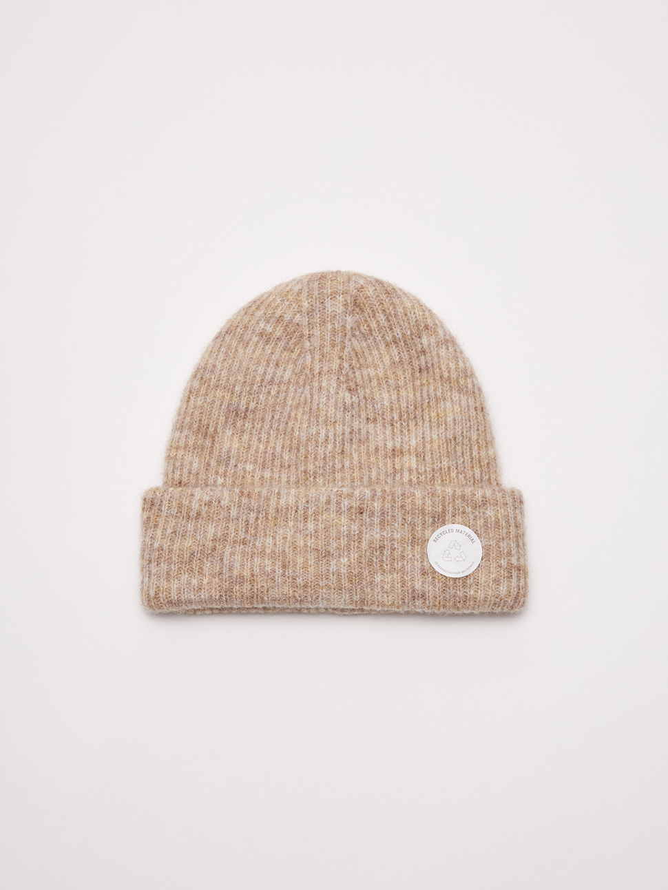 

Шапка бини женская Sela Accessory 2810143301 песочная, р. 57, 2810143301