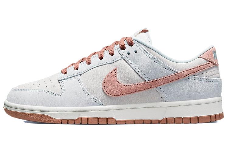 

Кеды унисекс Nike Dunk Low fossil rose серые 45 EU, Серый, Dunk Low fossil rose