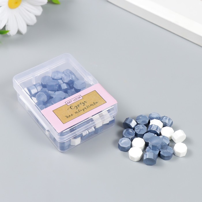 

Сургуч в гранулах в коробочке "Восьмигранник" серебро и молоко 30 гр 2,4х5,5х7 см