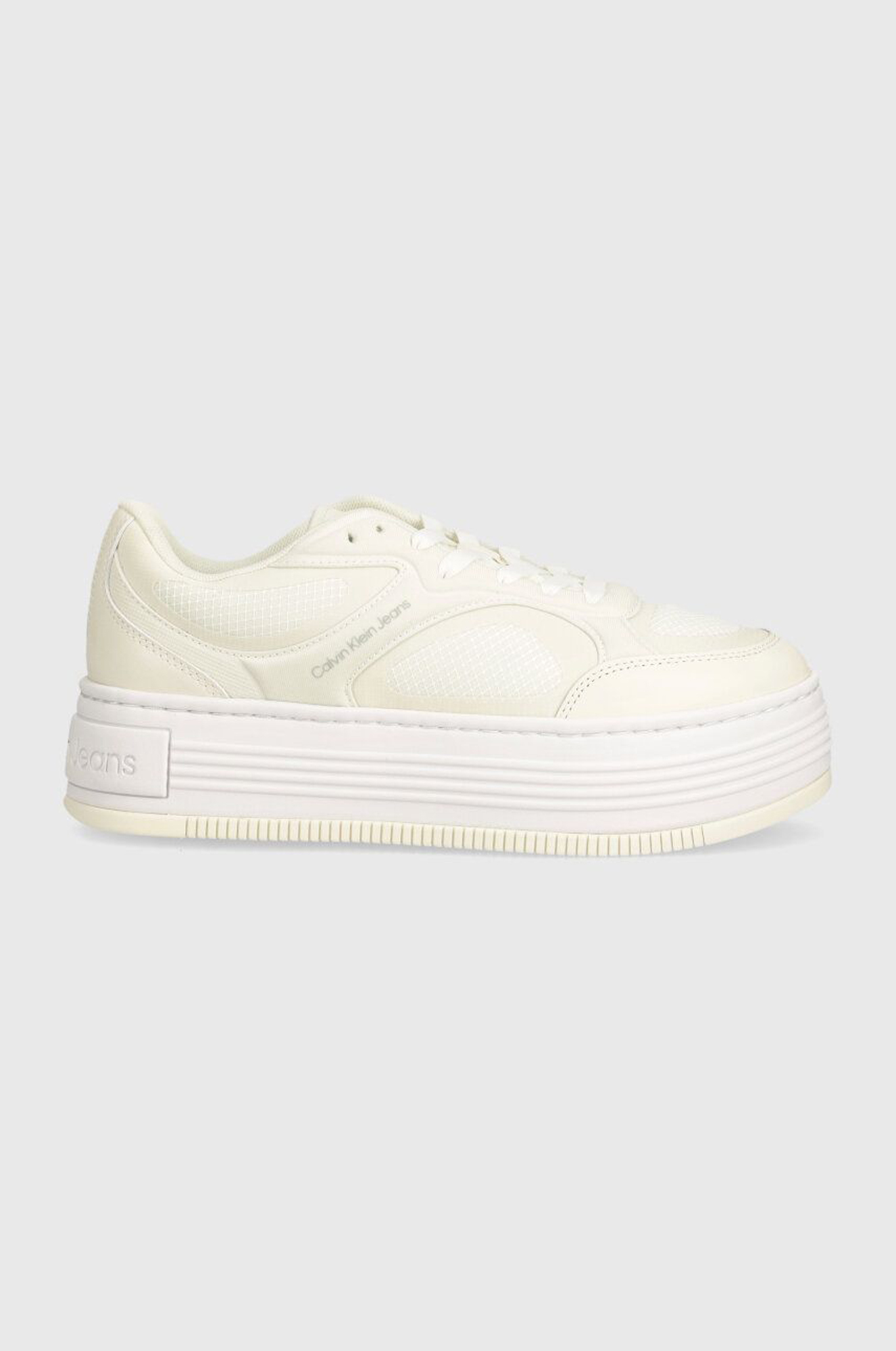 Кеды женские Calvin Klein Jeans YW0YW01471 бежевые 40 EU 17990₽