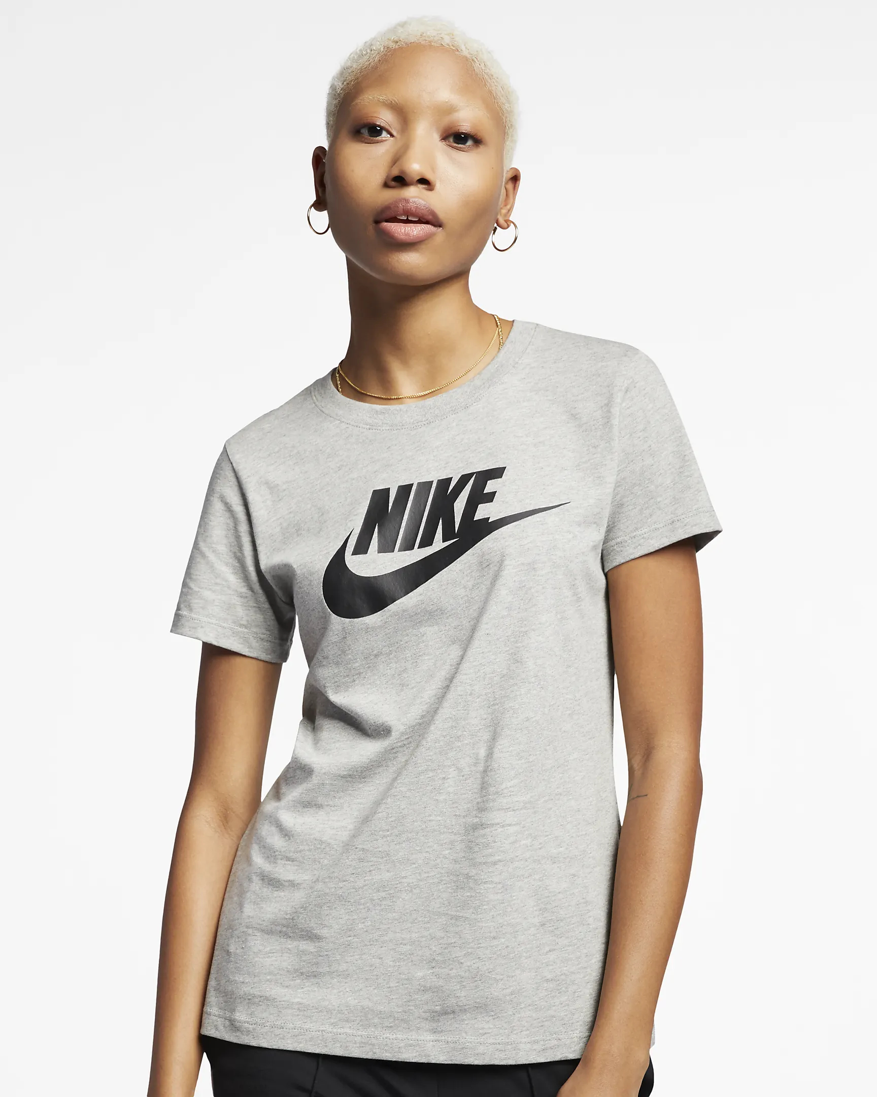 Футболка женская Nike Nsw Tee Essntl Icon Futura BV6169-063 серая XL