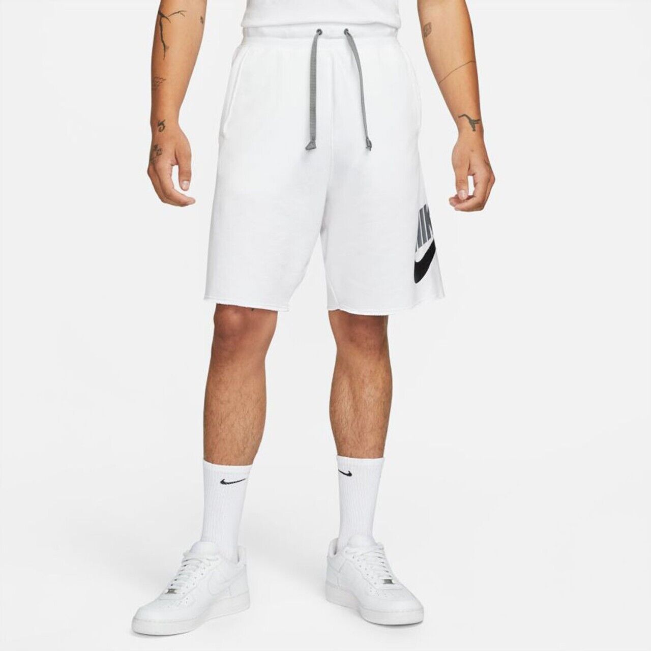 Спортивные шорты мужские Nike Spe Ft Alumni Short DM6817-100 белые L