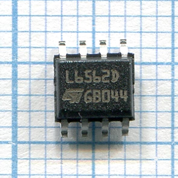

Микросхема L6562D
