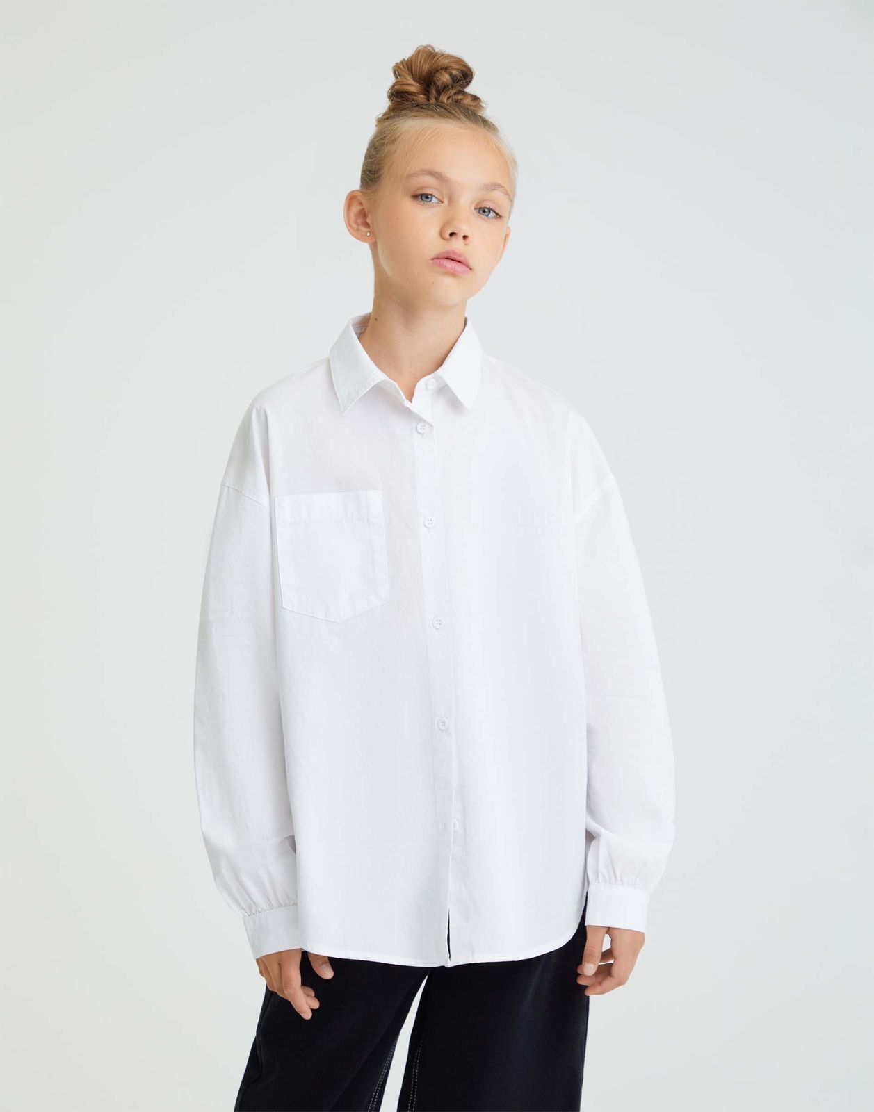 

Рубашка для девочки Gloria Jeans GWT003974 белый 6-8л/128, GWT003974