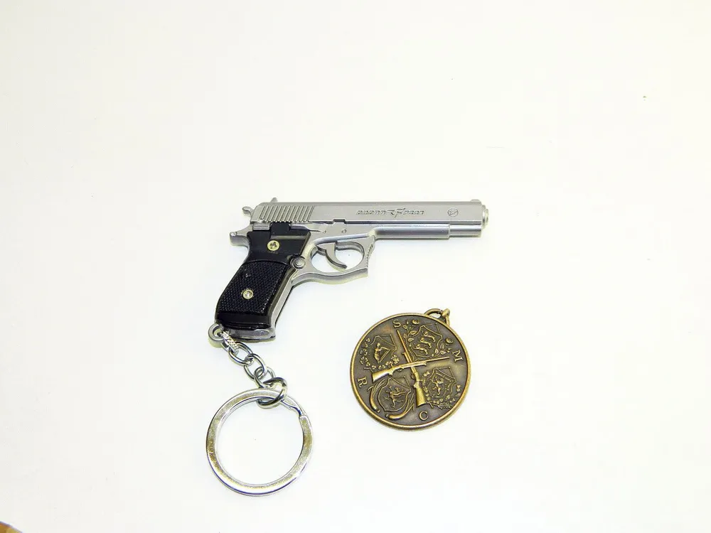

Миниатюрная модель пистолета CZ83, метал, 9 см, Серебристый, CZ83