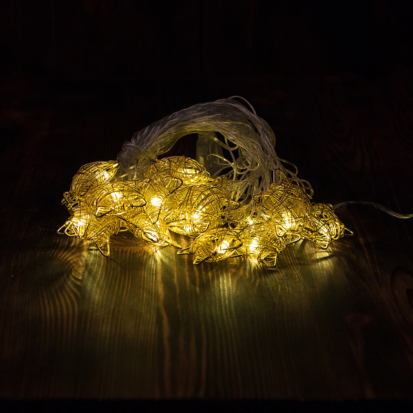 фото Новогодняя гирлянда led линейная со звёздочками из проволоки золото 8447 4м тёплая белая