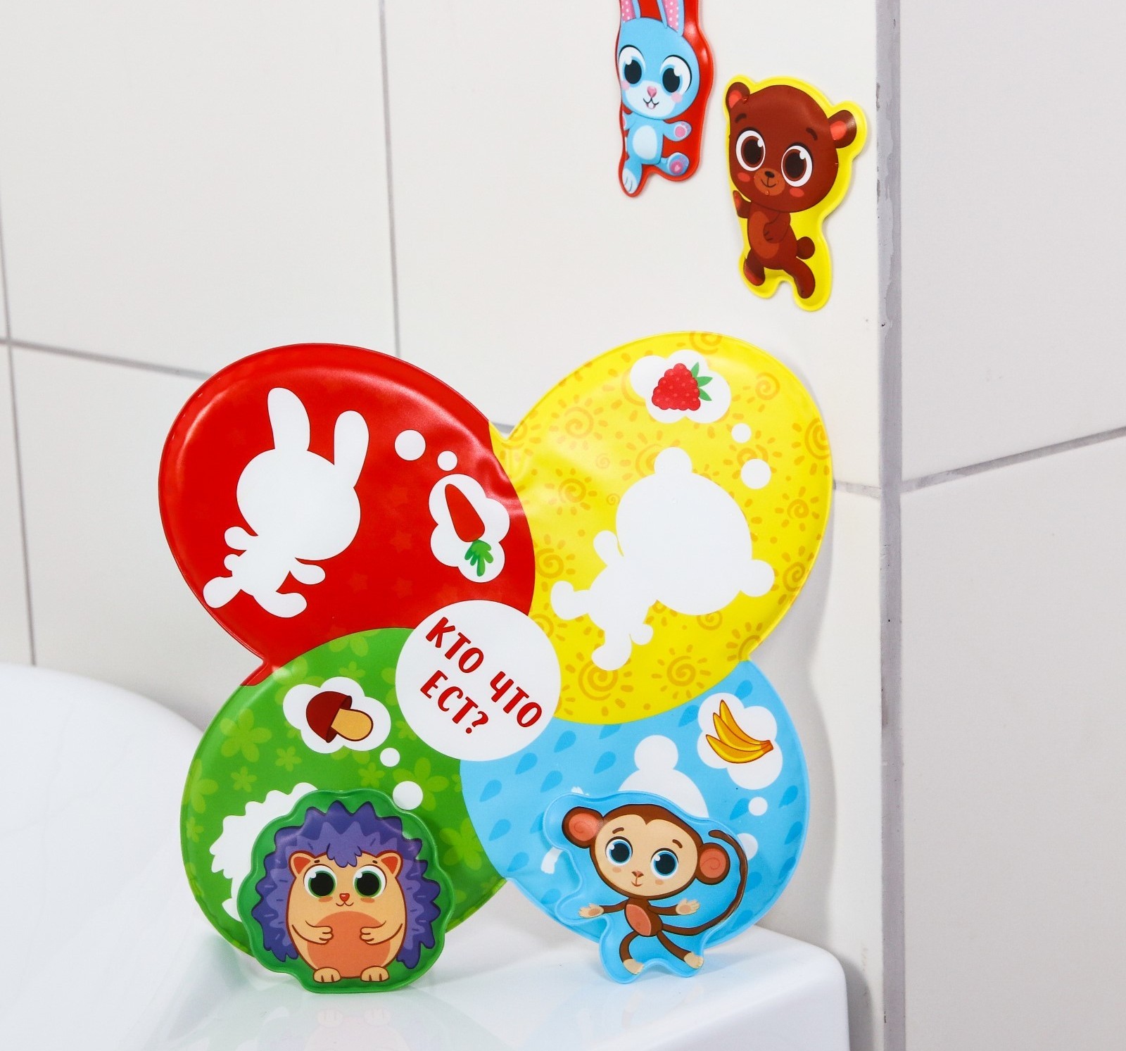 

Развивающая игра для купания Кто что ест Крошка Я 3630356