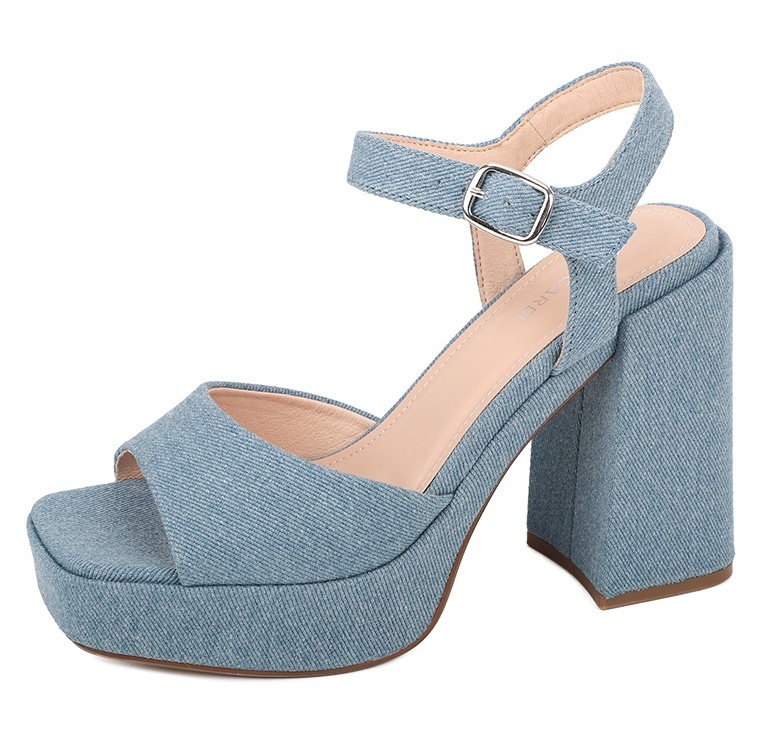 

Босоножки женские T.Taccardi 228303 голубые 39 RU, Голубой, 228303