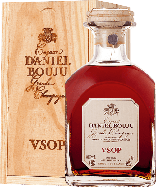 

Коньяк Daniel Bouju, VSOP, в графине и деревянной коробке