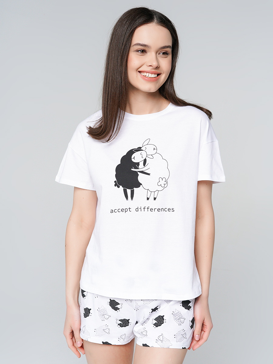 

Пижама женская ТВОЕ 92608 белая XS, 92608