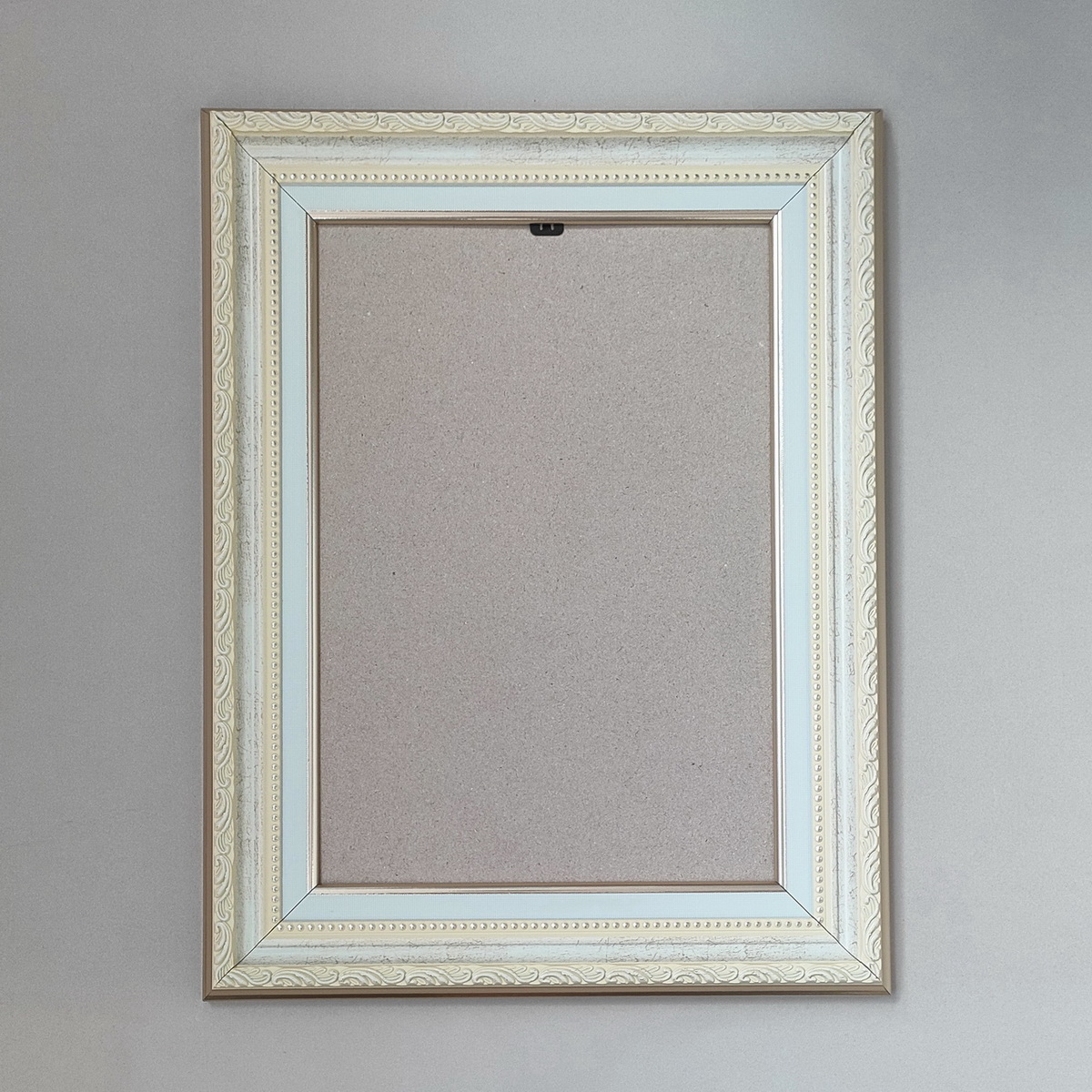 

Багетная рама для картин 27х39 см BR33.34, со стеклом и задником, пластик, цвет: песочный, Желтый, BR33.34