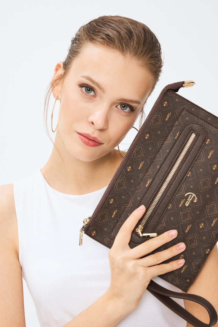 

Клатч женский Deri Company BD01457, светло-коричневый (доставка из-за рубежа), BD01457