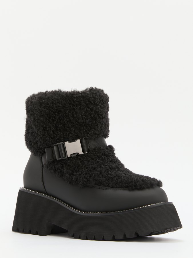 

Полусапоги женские Tendance AJ1578-6-1 черные 41 EU, Черный, AJ1578-6-1
