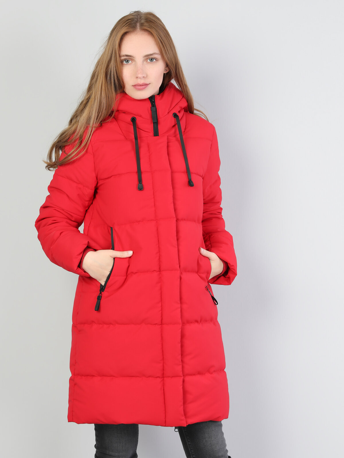 

Куртка женская Colin's CL1044604_Q1.V1_RED красная XS, CL1044604_Q1.V1_RED