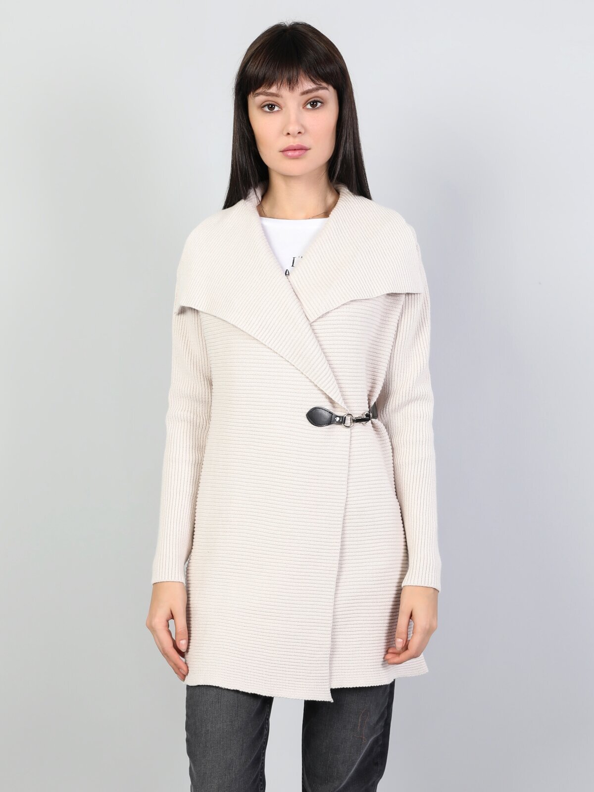 

Кардиган женский Colin's CL1044859_Q1.V1_LBG бежевый XS, CL1044859_Q1.V1_LBG