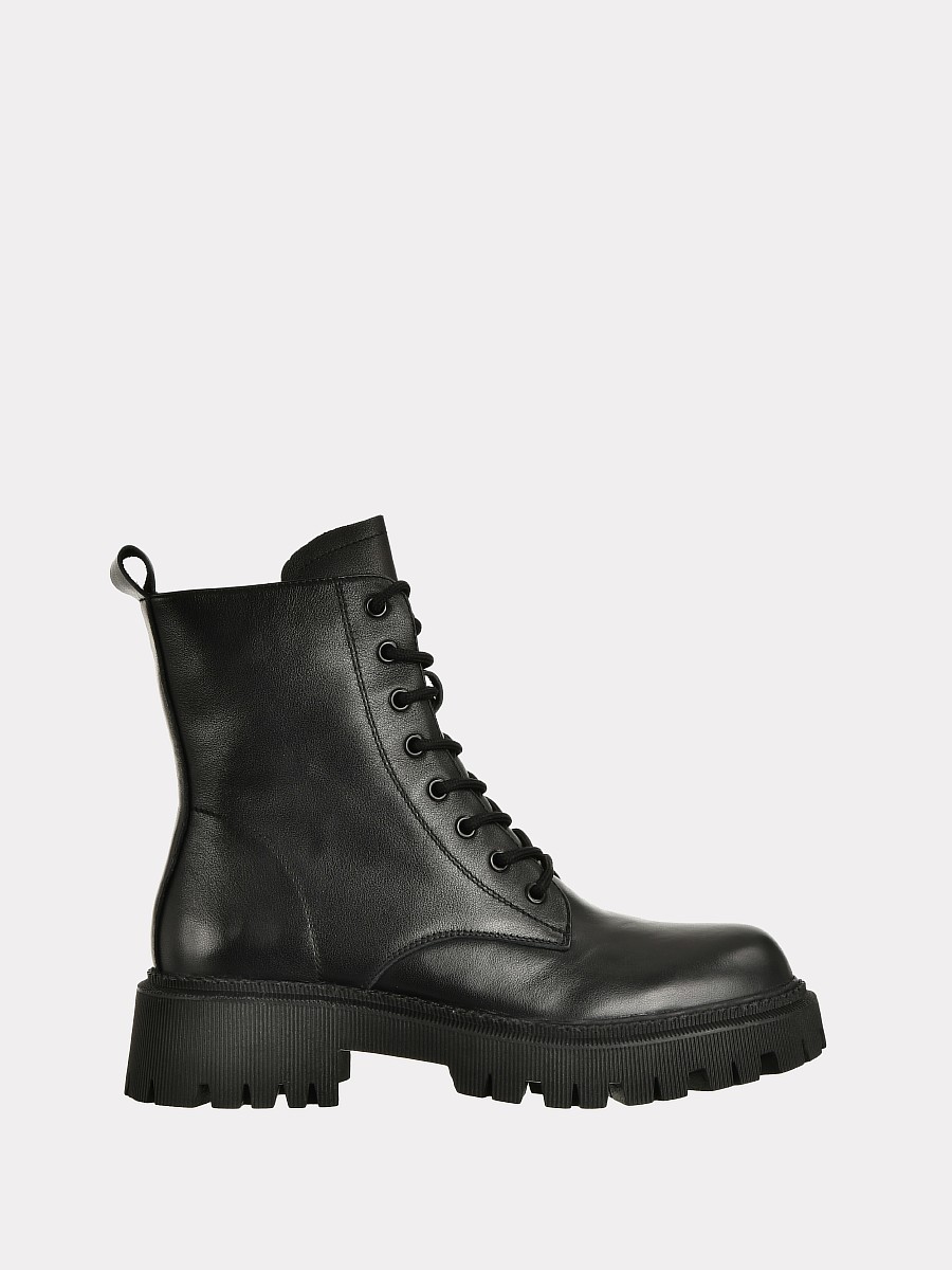 

Ботинки женские Versiya shop ZPA-J3015-N1736 черные 40 RU, ZPA-J3015-N1736