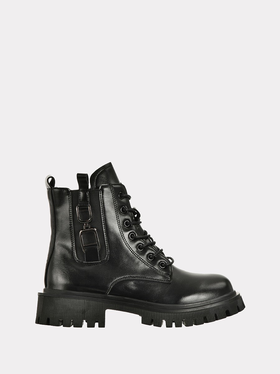 

Ботинки женские Versiya shop F-2 черные 39 RU, F-2