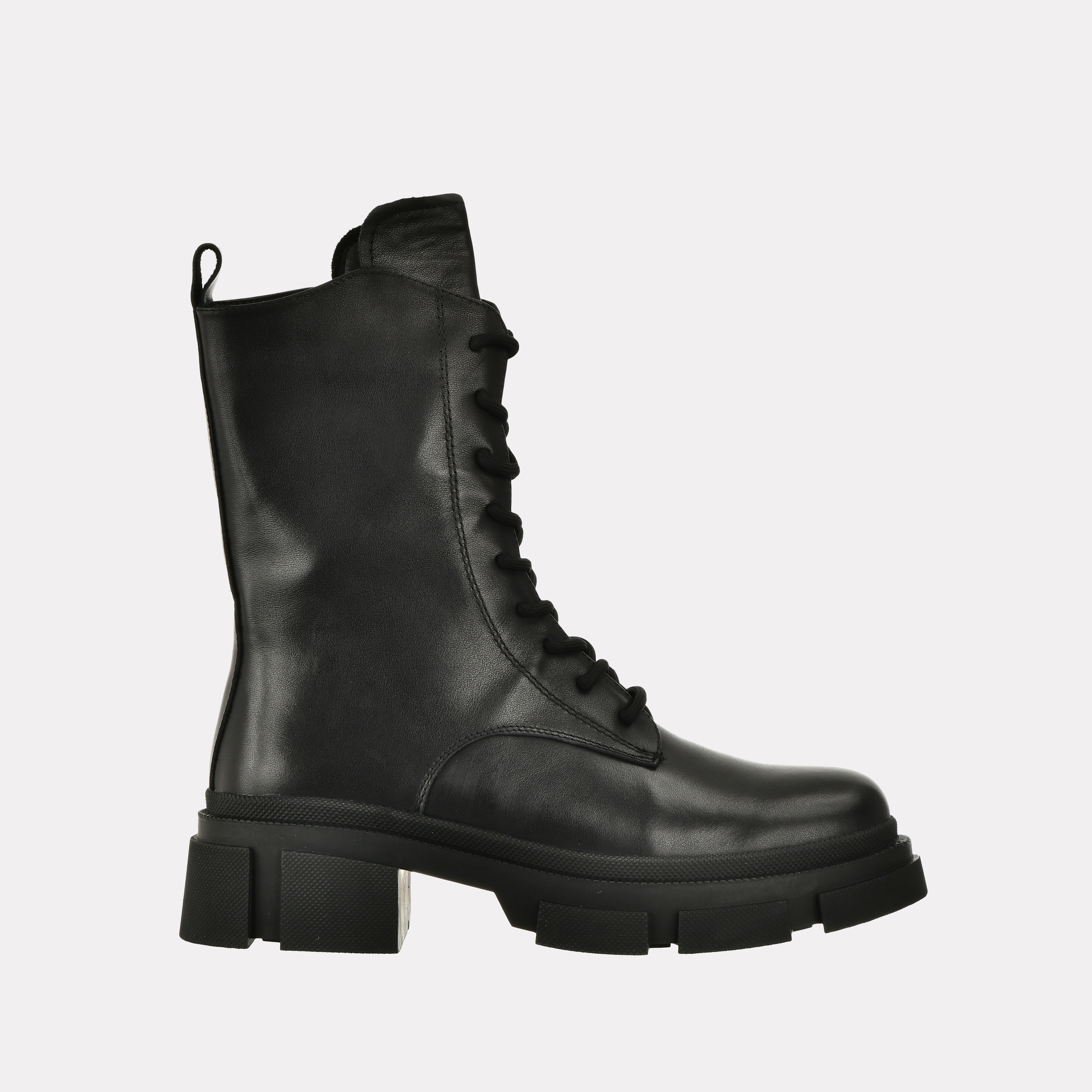 

Ботинки женские Versiya shop PAK2399-7894-2 черные 37 RU, PAK2399-7894-2