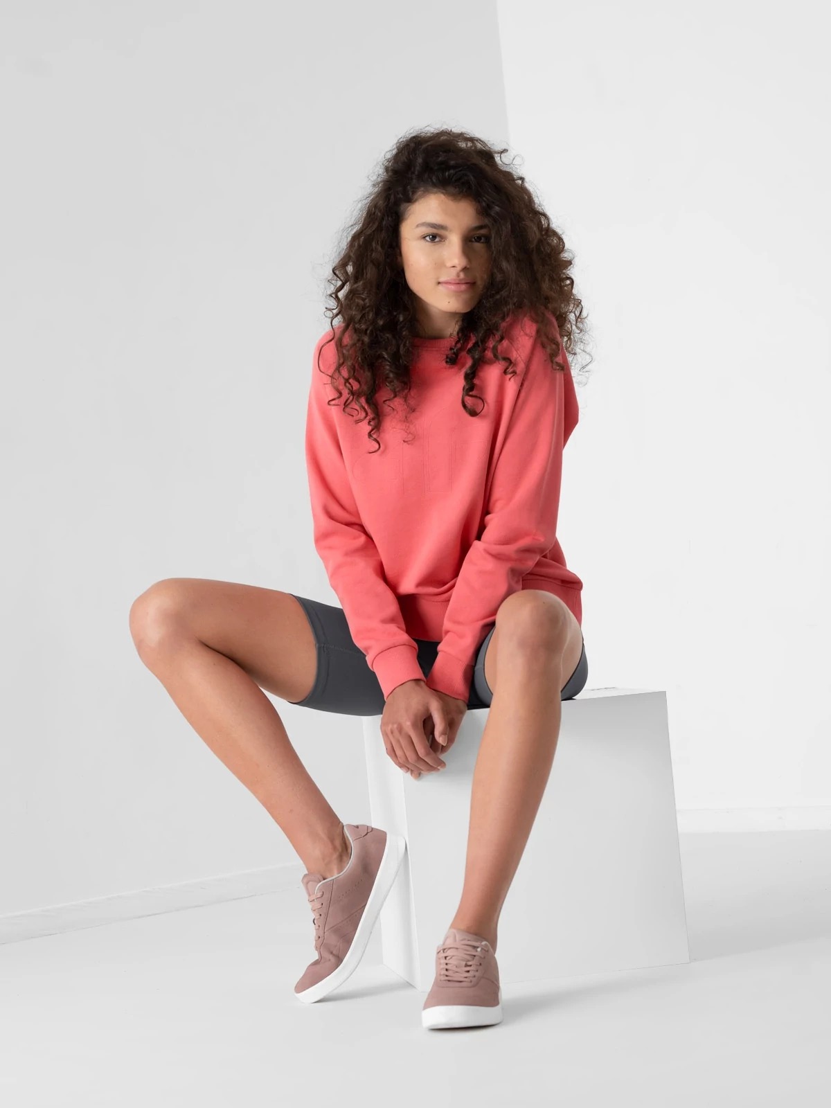 

Свитшот женский 4F NOSH4-BLD350 оранжевый L, NOSH4-BLD350