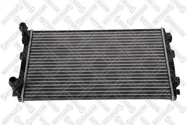 

Радиатор охлаждения двигателя Stellox 1026858SX