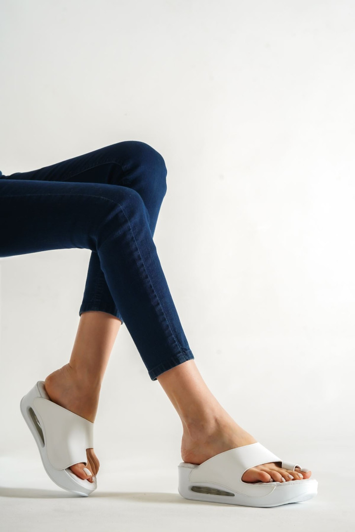 

Сабо женские markasende TOOLSB белые 38 EU (доставка из-за рубежа), TOOLSB