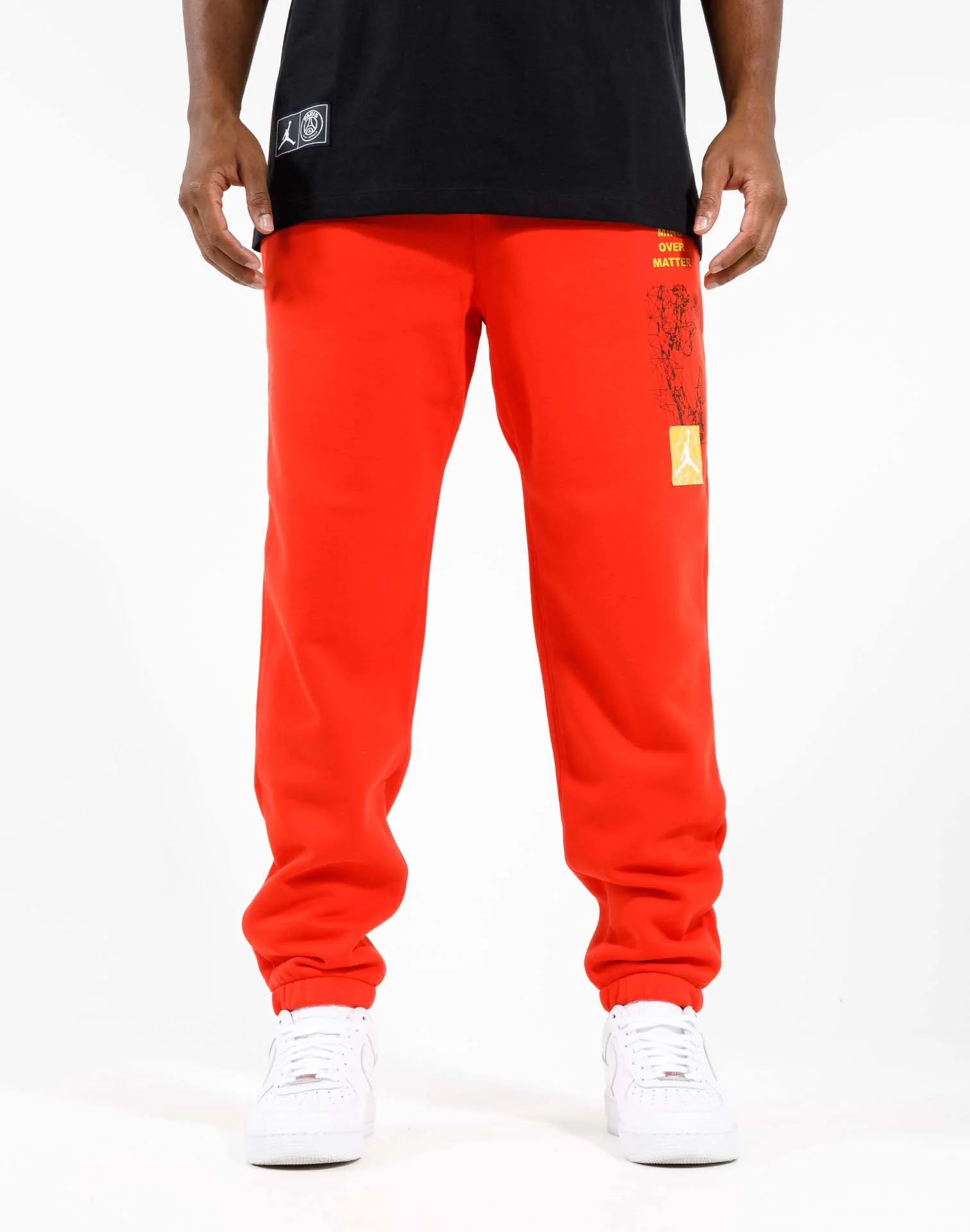 Спортивные брюки мужские Nike DC9720-673 оранжевые M