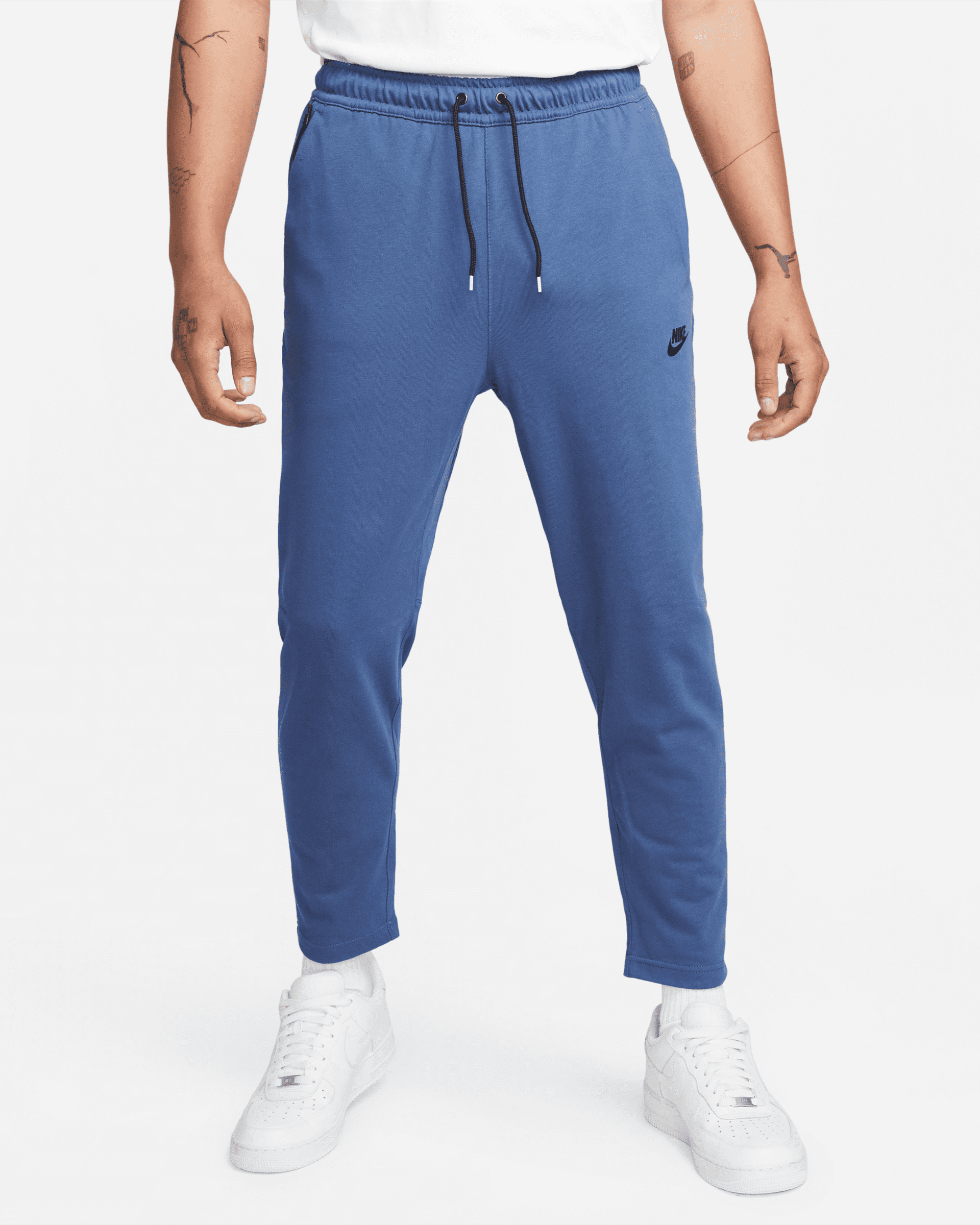 

Спортивные брюки мужские Nike Sportswear Lightweight Open Hem DM6591-410 синие XL, Синий, Sportswear Lightweight Open Hem