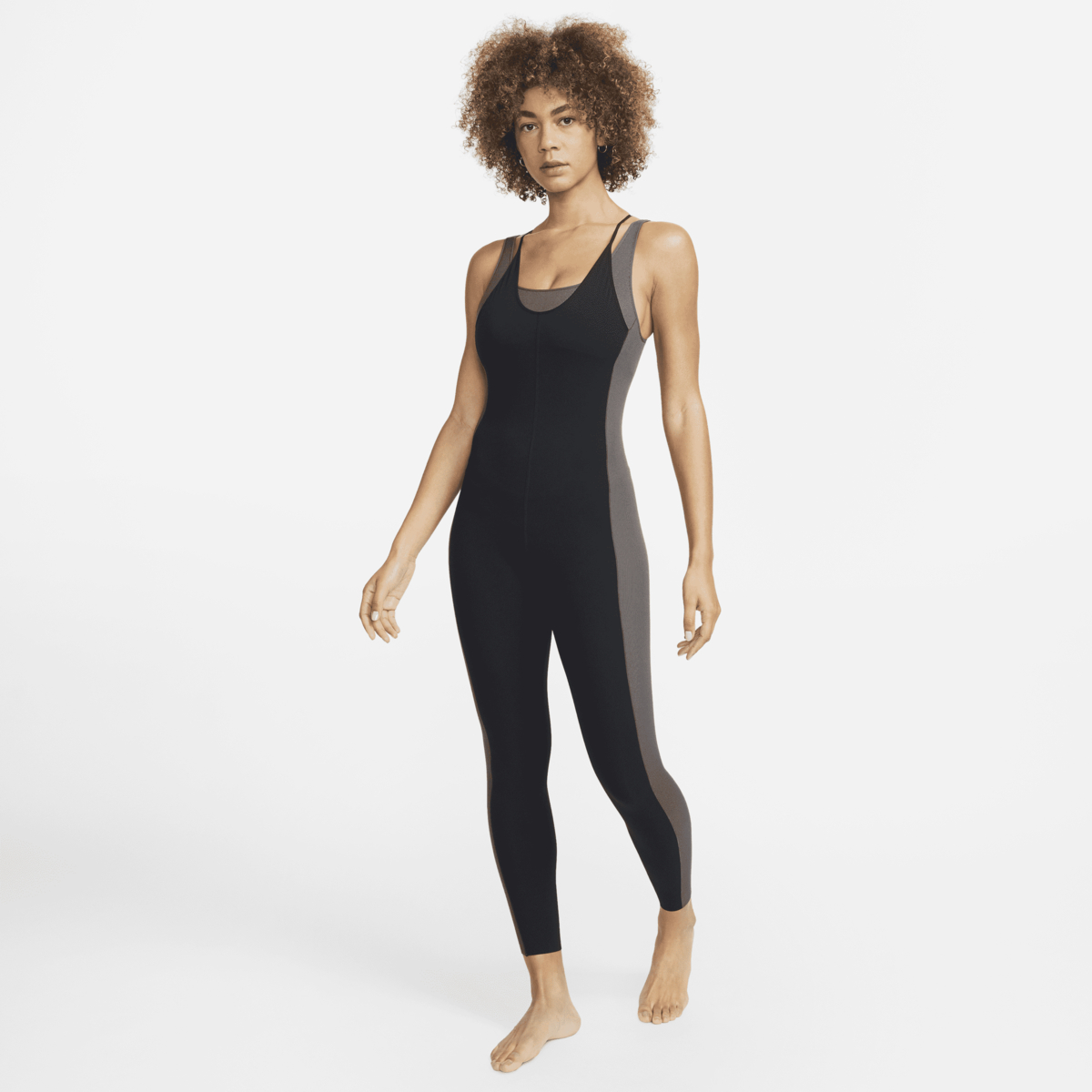 

Комплект спортивной формы женский Nike Yoga Dri-FIT Luxe DM6998-010 черный S INT, Yoga Dri-FIT Luxe