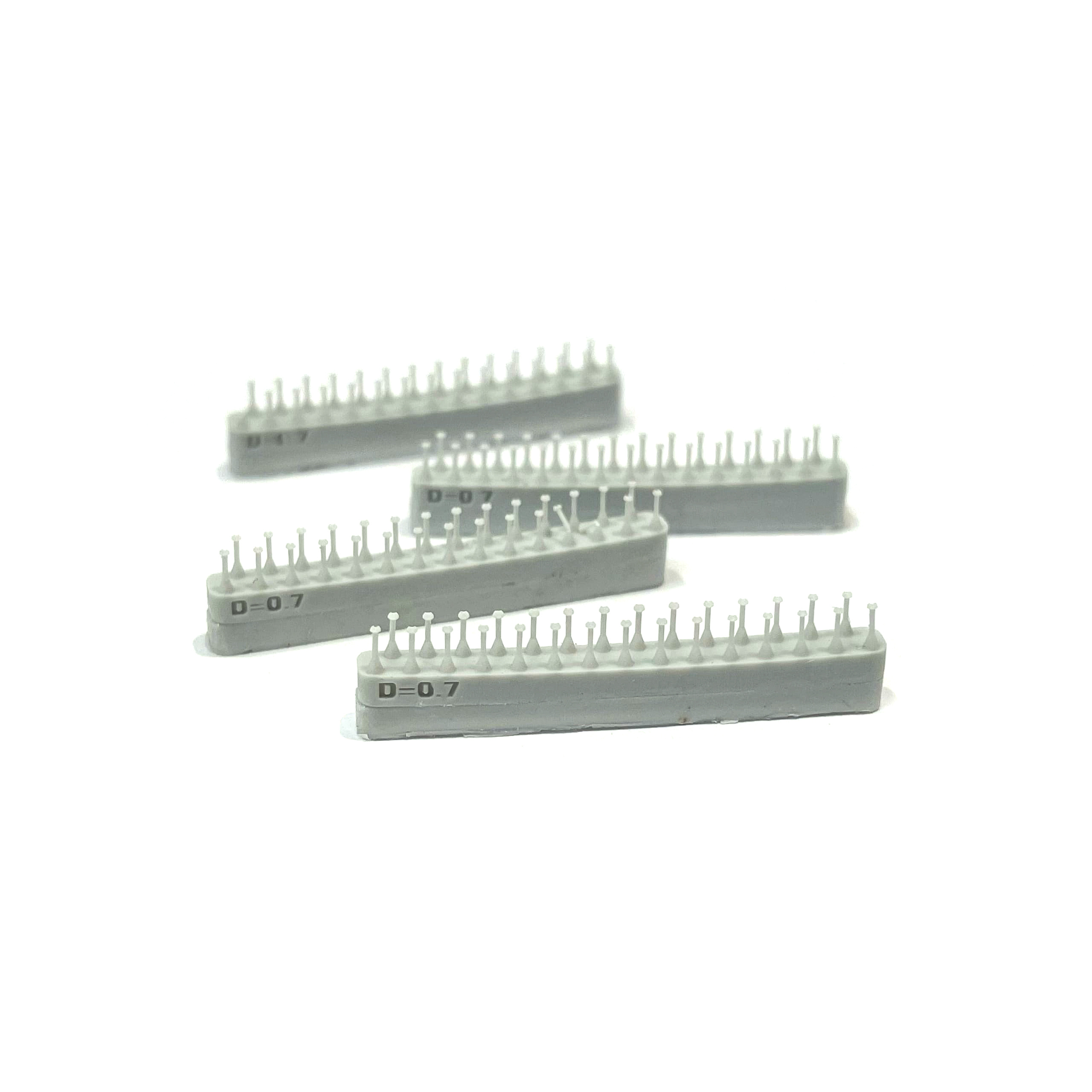 

Винт Э.В.М. 1/35 со сферической головкой D=0,7 RS35051