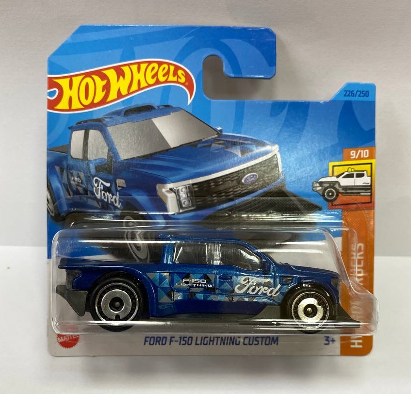 Машинка базовой коллекции Hot Wheels FORD F-150 LIGHTNING CUSTOM синяя 5785/HKG66 синий