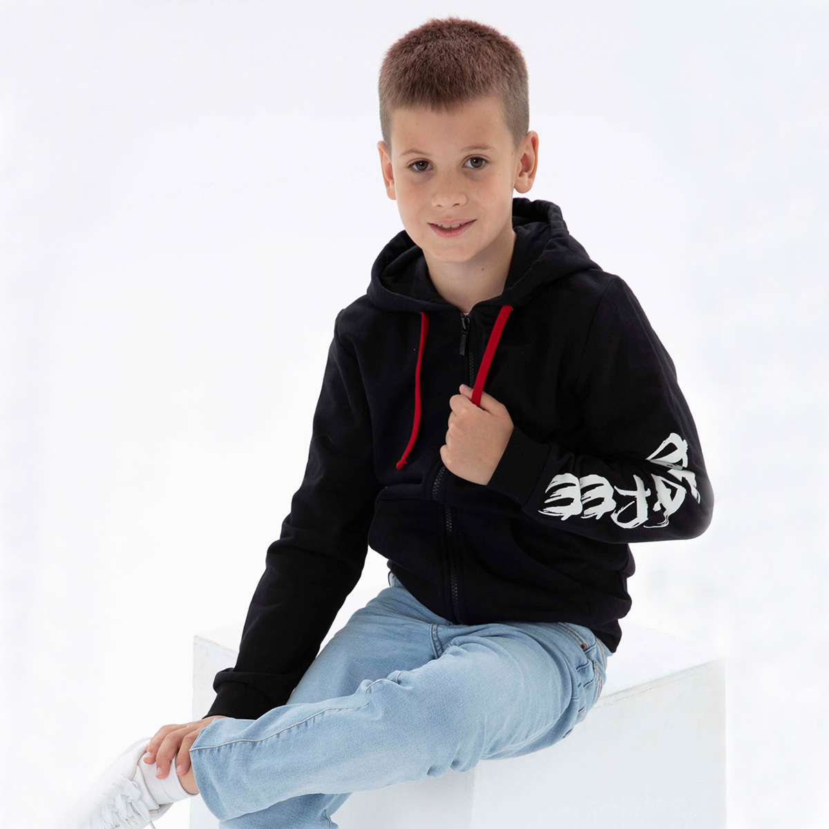 

Толстовка детская Kapika DJBCJ04-99 черный р.140, DJBCJ04-99