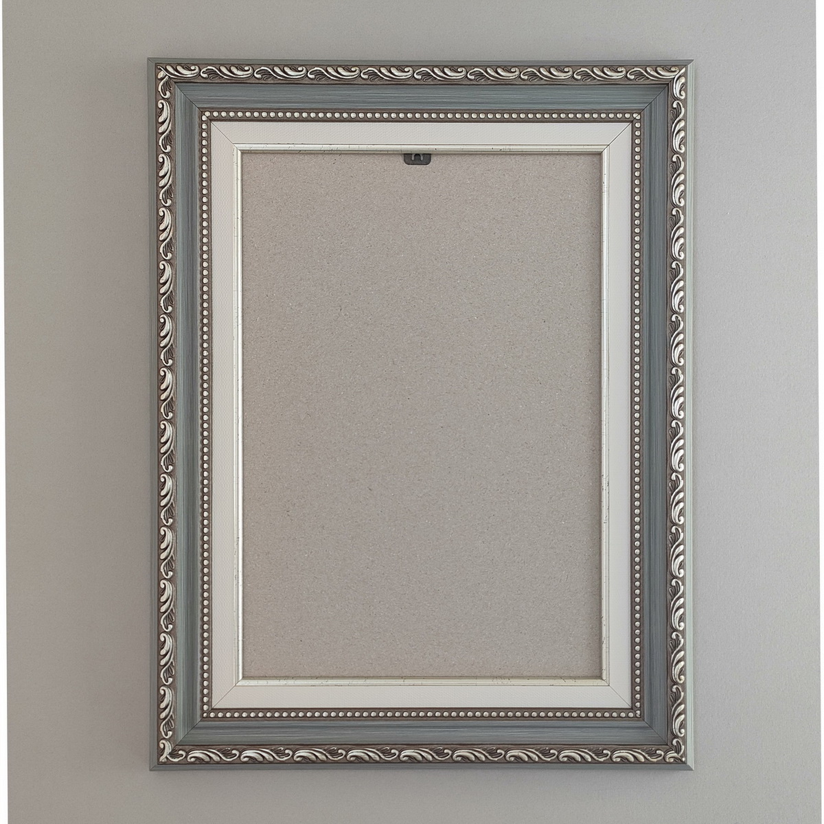 

Багетная рама для картин 30х35 см BR51.66, со стеклом и задником, пластик, цвет: серый, BR51.66