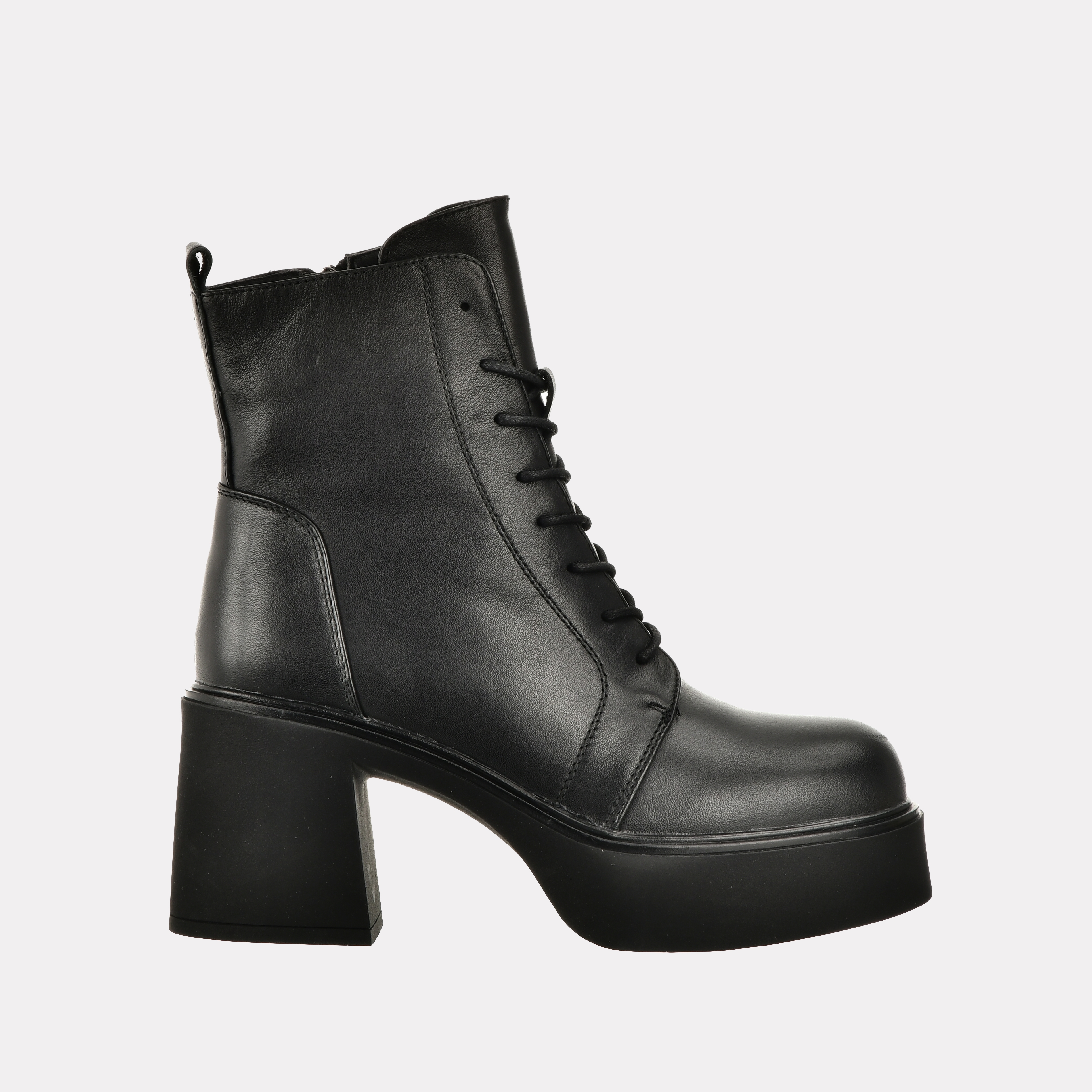 

Ботильоны женские Versiya shop 3169M-L888 черные 38 RU, 3169M-L888