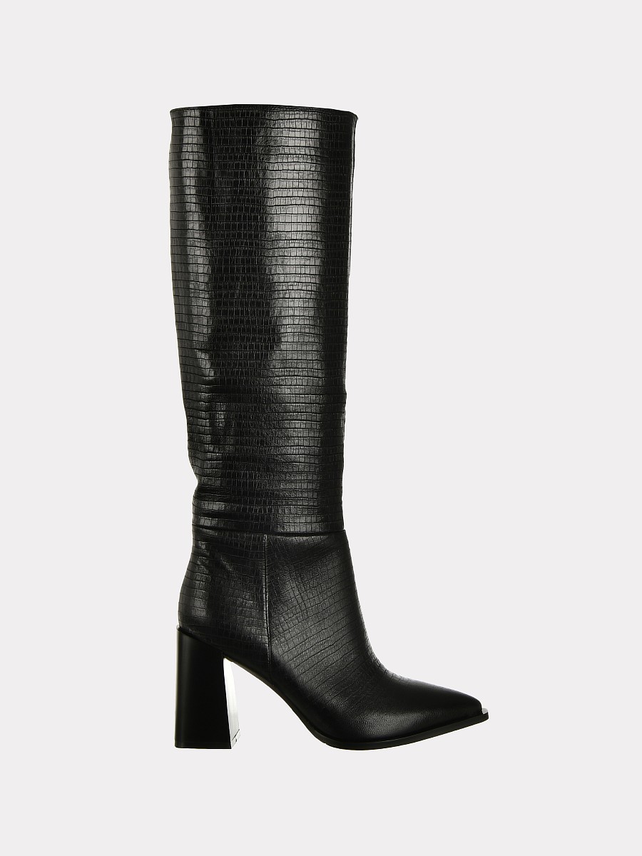 

Сапоги женские Versiya shop AY696F-E5 черные 40 RU, AY696F-E5