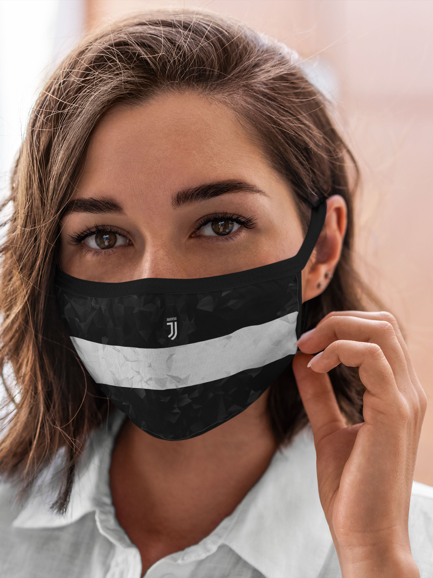 

Многоразовая маска унисекс Burnettie Juventus White Line, Разноцветный, Juventus White Line
