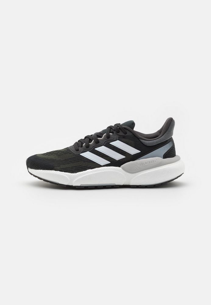 

Кроссовки женские Adidas Performance AD541A27Q черные 42 2/3 EU, Черный, AD541A27Q