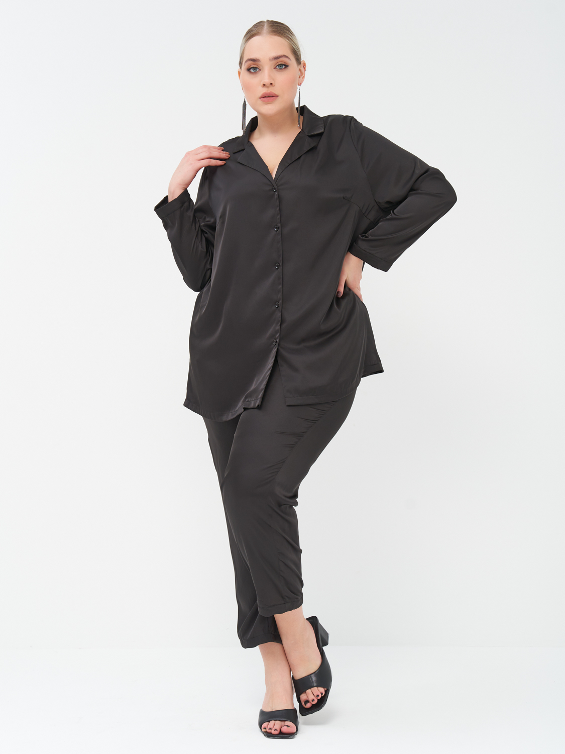 

Костюм женский ARTESSA KO34637BLK01 черный 60-62, KO34637BLK01