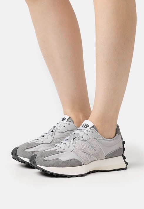 

Кроссовки мужские New Balance Ws327 серые 43 EU (доставка из-за рубежа), Серый, Ws327
