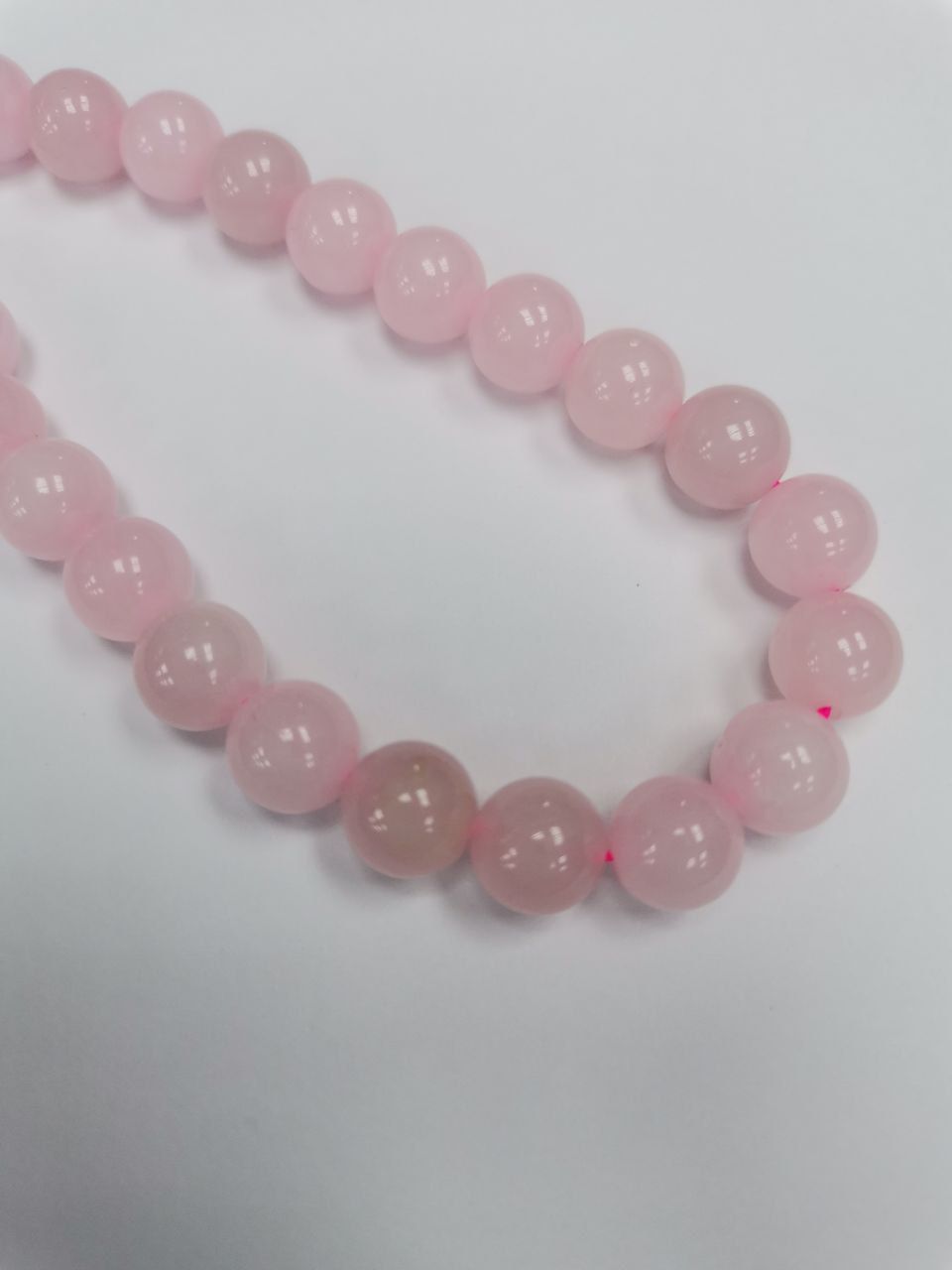 

Бусины из розового кварца 8 мм, длина нити 38 см, 46 бусин beads13, Розовый, beads13