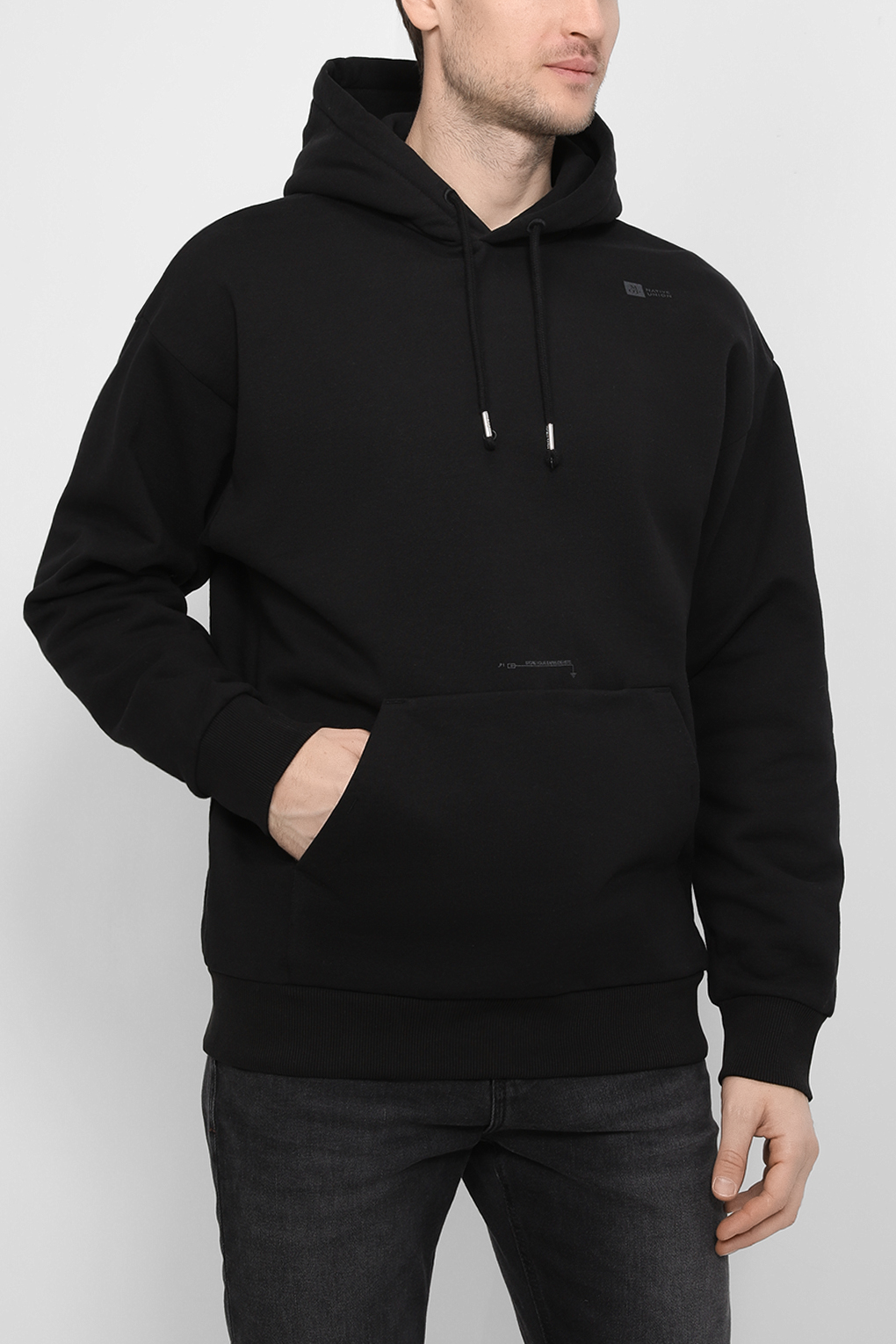 

Худи мужское Marc O’Polo 229 4055 54370 черное XL, 229 4055 54370