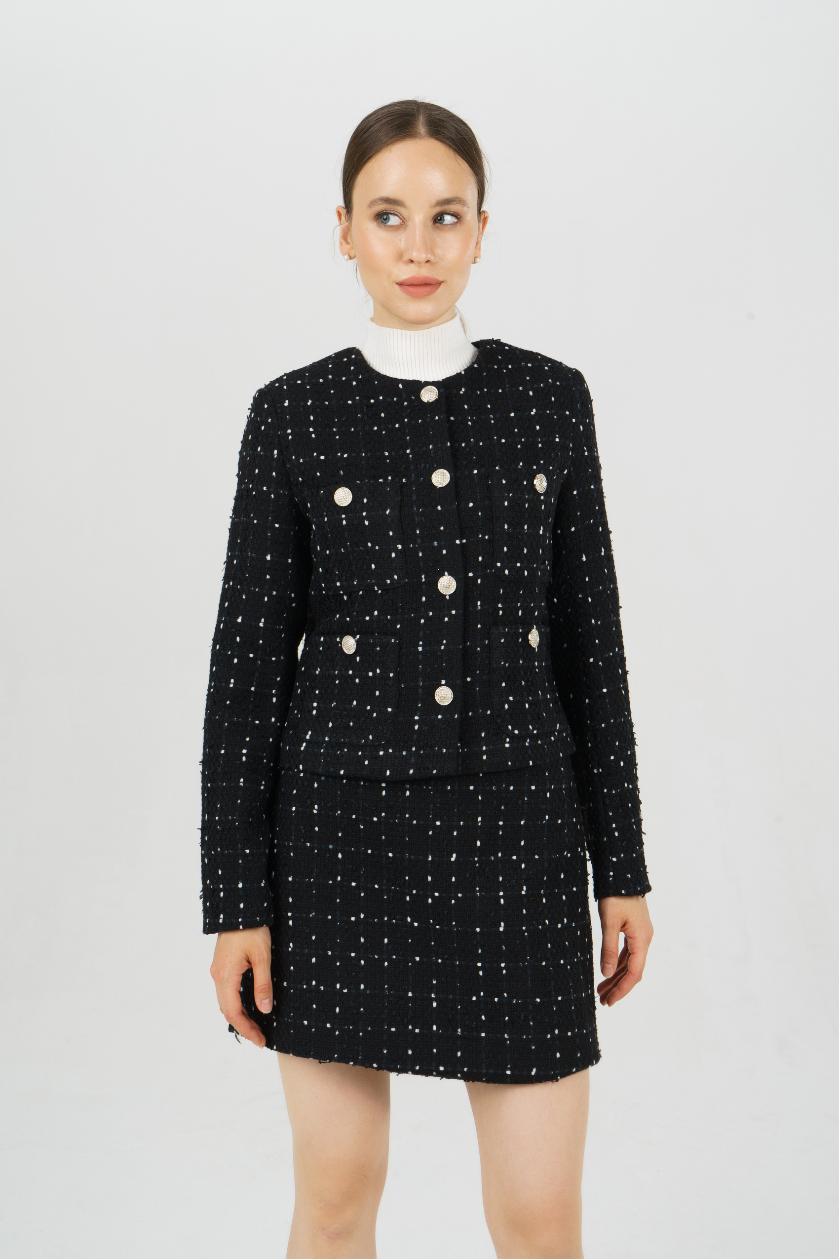 

Пиджак женский Ennergiia AW23-TW02 черный 48 RU, AW23-TW02