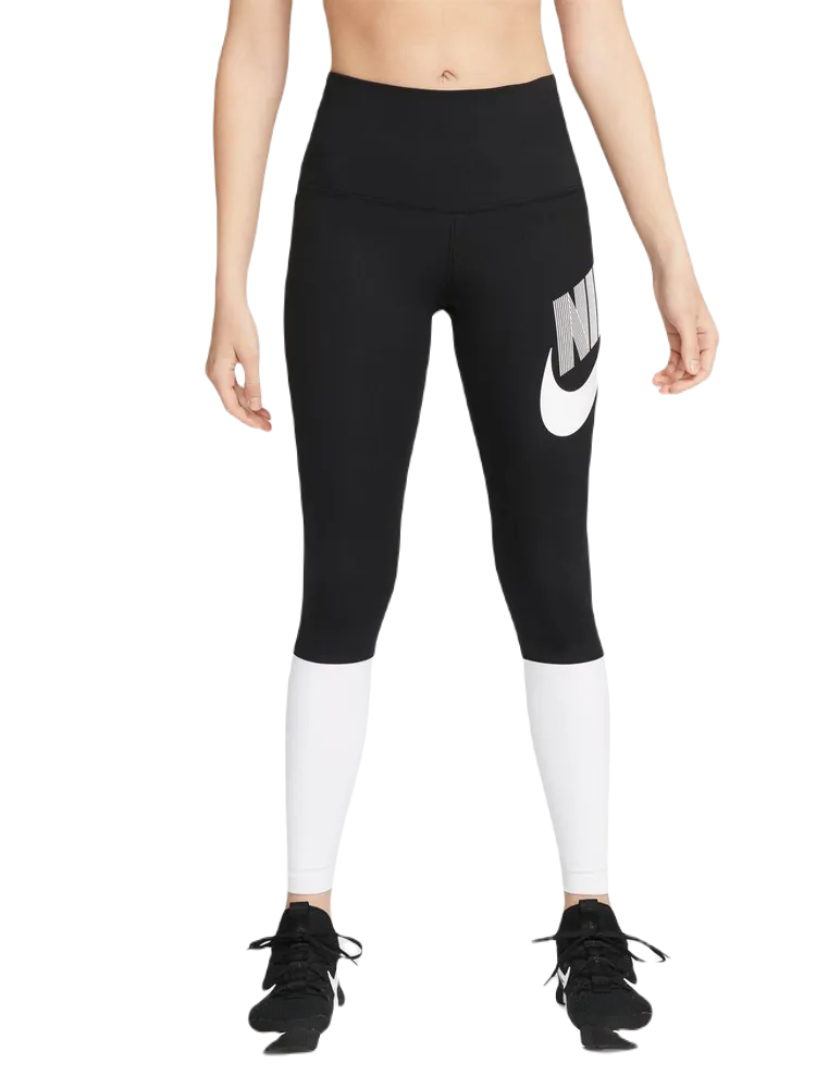 Тайтсы женские Nike Dri-Fit One DV0332-010 черные 40