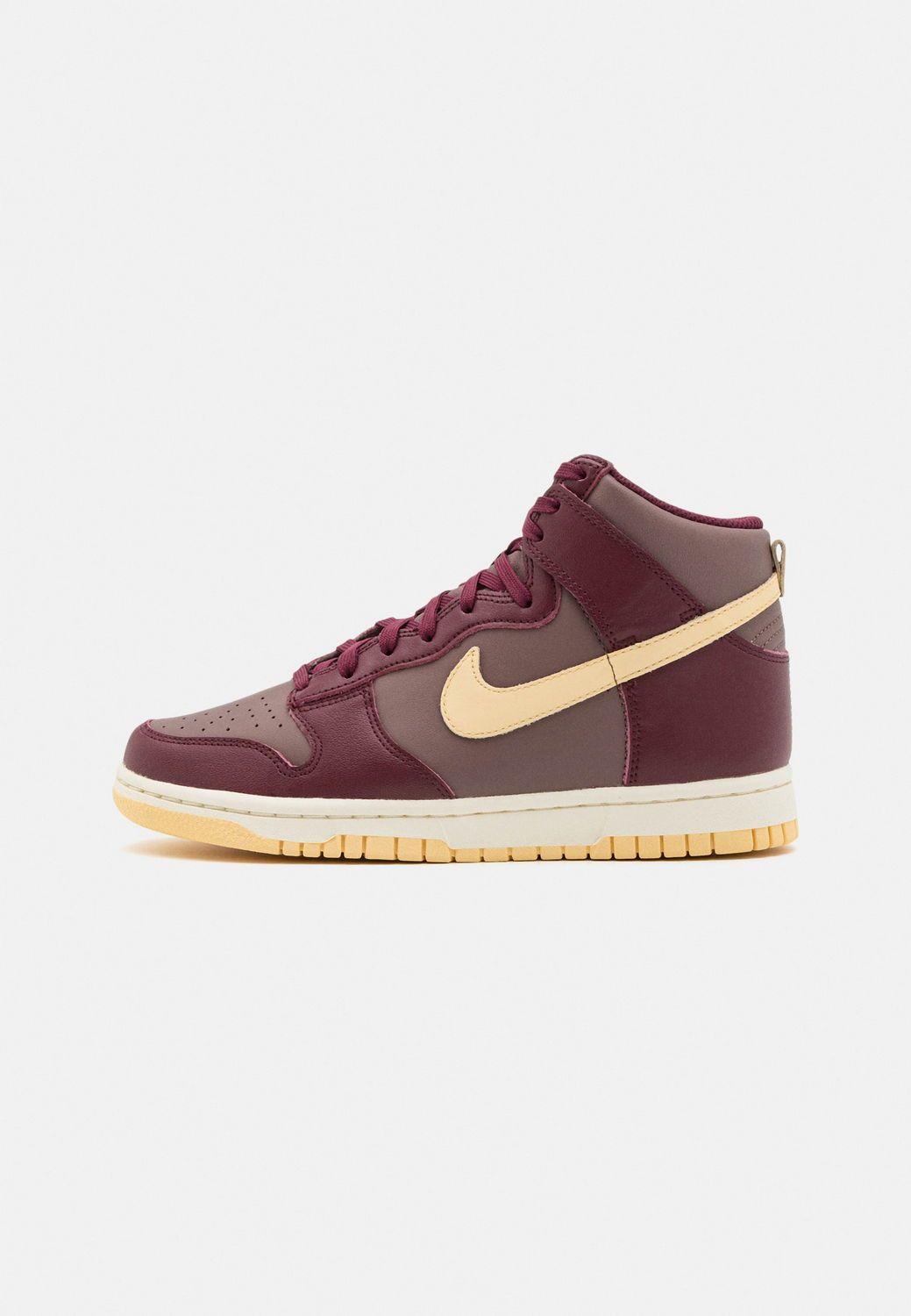 

Кеды женские Nike NI111A0RG бордовые 44.5 EU, Бордовый, NI111A0RG