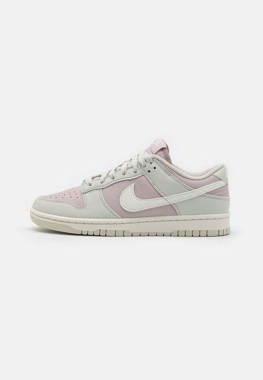 

Кеды женские Nike NI111A0ZK белые 42.5 EU, Белый, NI111A0ZK
